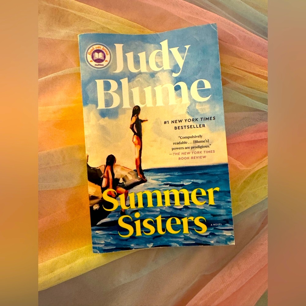 Judy Blume 'Summer Sisters' Book